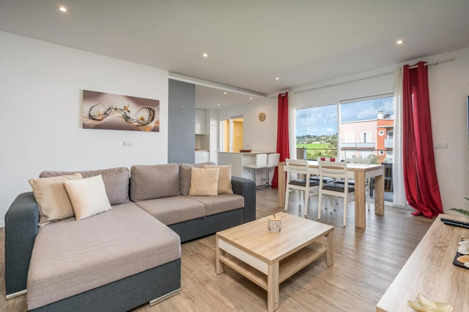 Comfort And Rooftop Pool #1964 Lagos Apartment